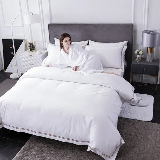 Wholesale White Luxury Mattress Topper for 5 Star Hotel 